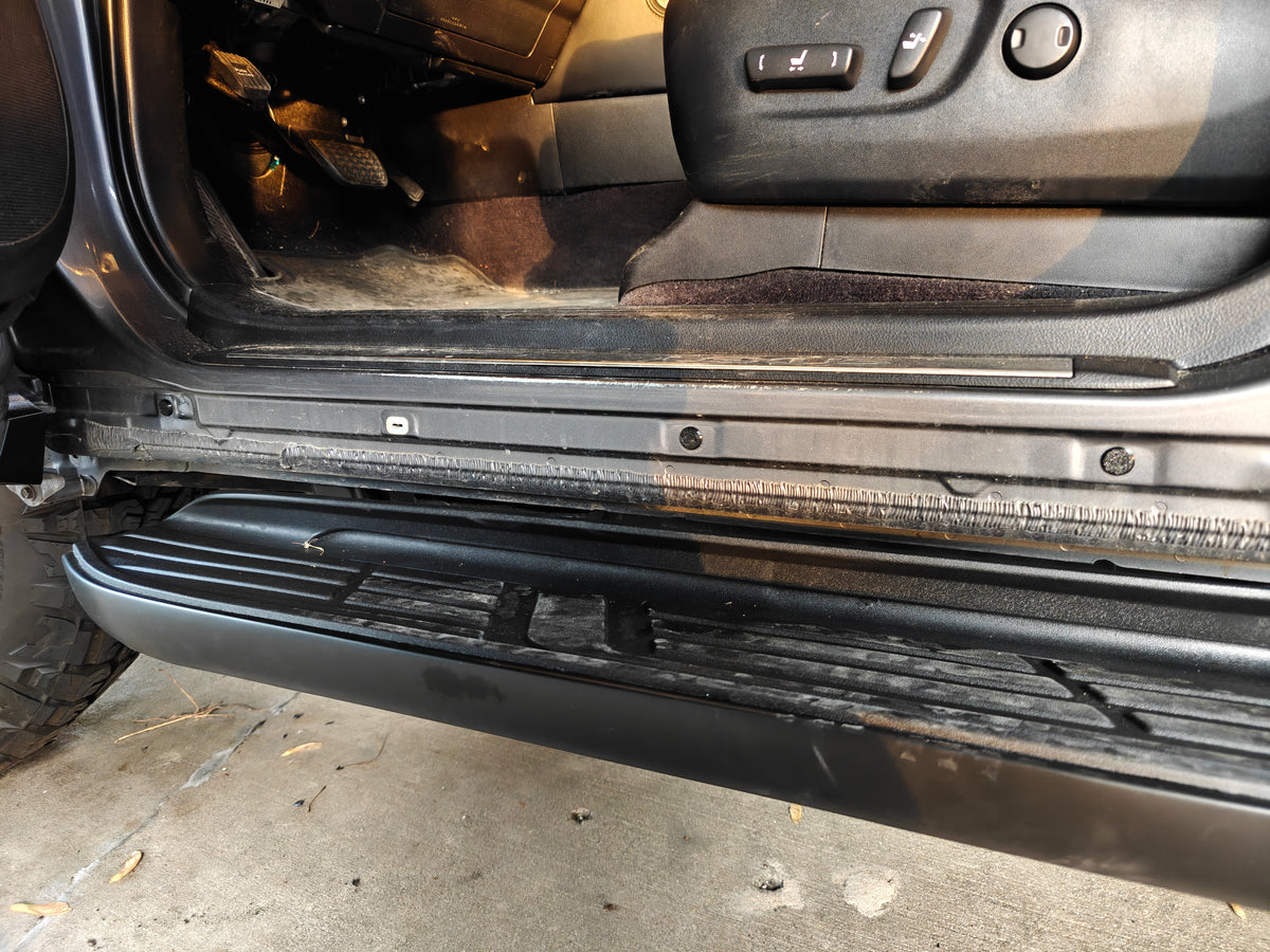 987 Rocker Panel Plug Lexus GX460 Rocker Panel Plugs – Blue Dog Designwerks